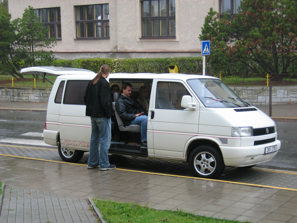 plzen_16_10_2004_000.jpg - Zavt okno